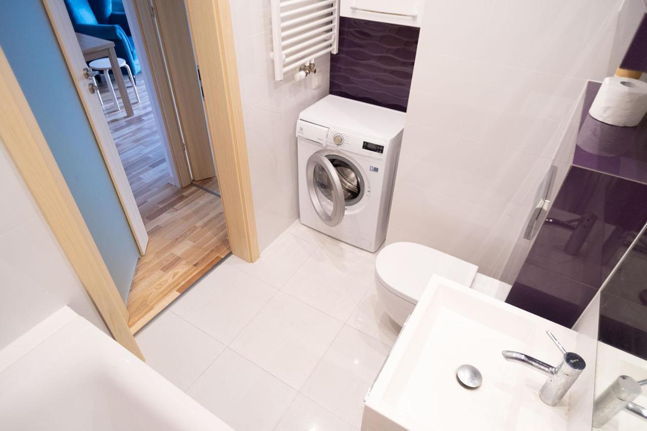 W Cichej Okolicy 5 Minut Od Centrum Apartment